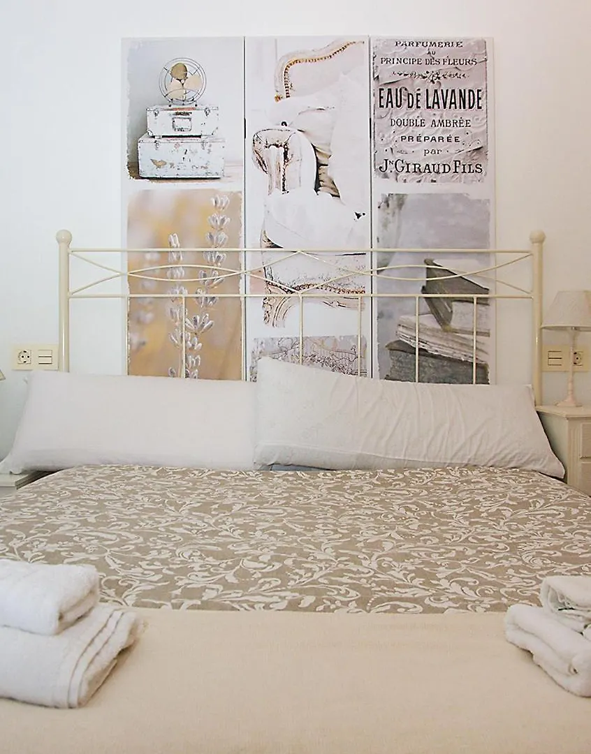 Apartment Apartamento En Calle Regla Sanz Seville