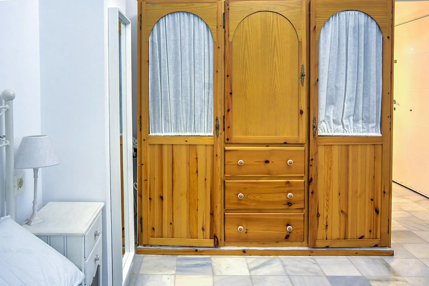 Apartment Apartamento En Calle Regla Sanz Seville