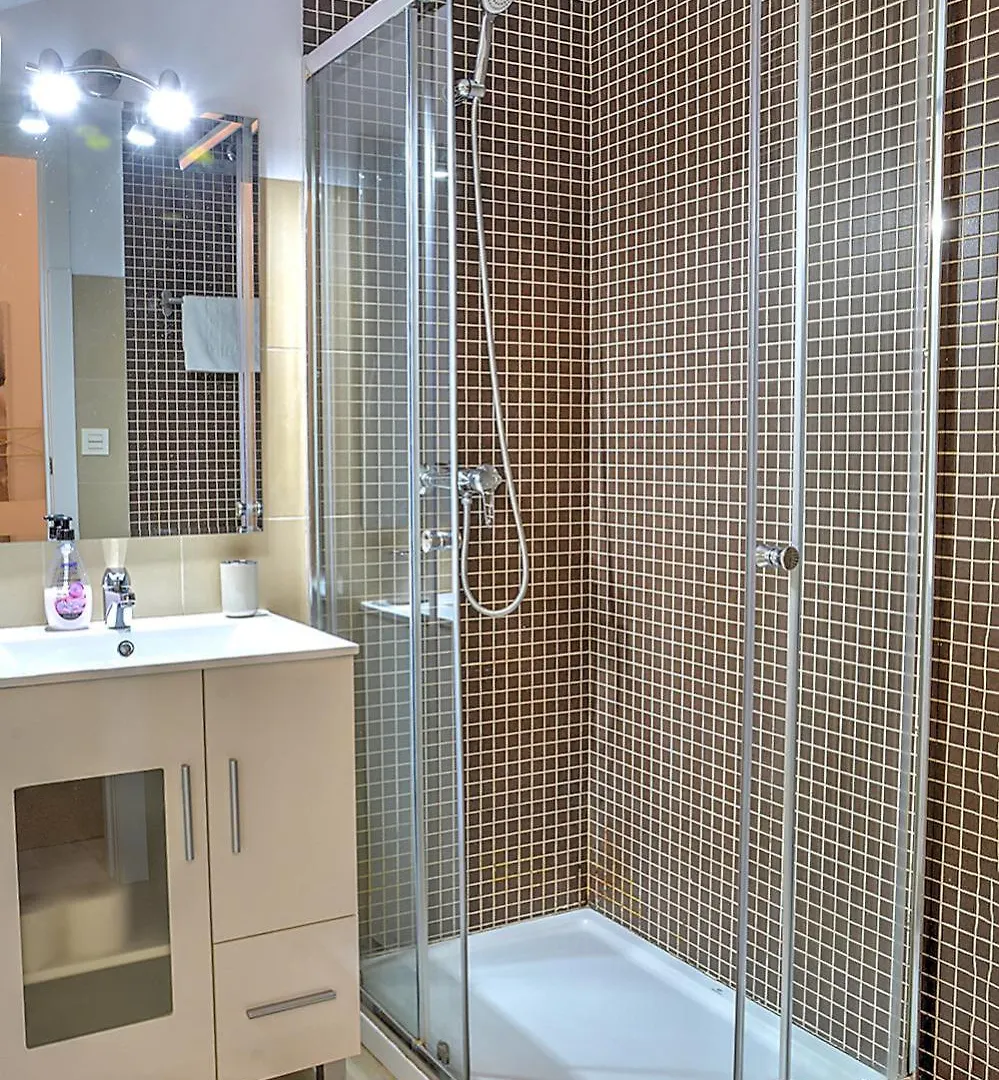 Apartamento En Calle Regla Sanz Seville Spain